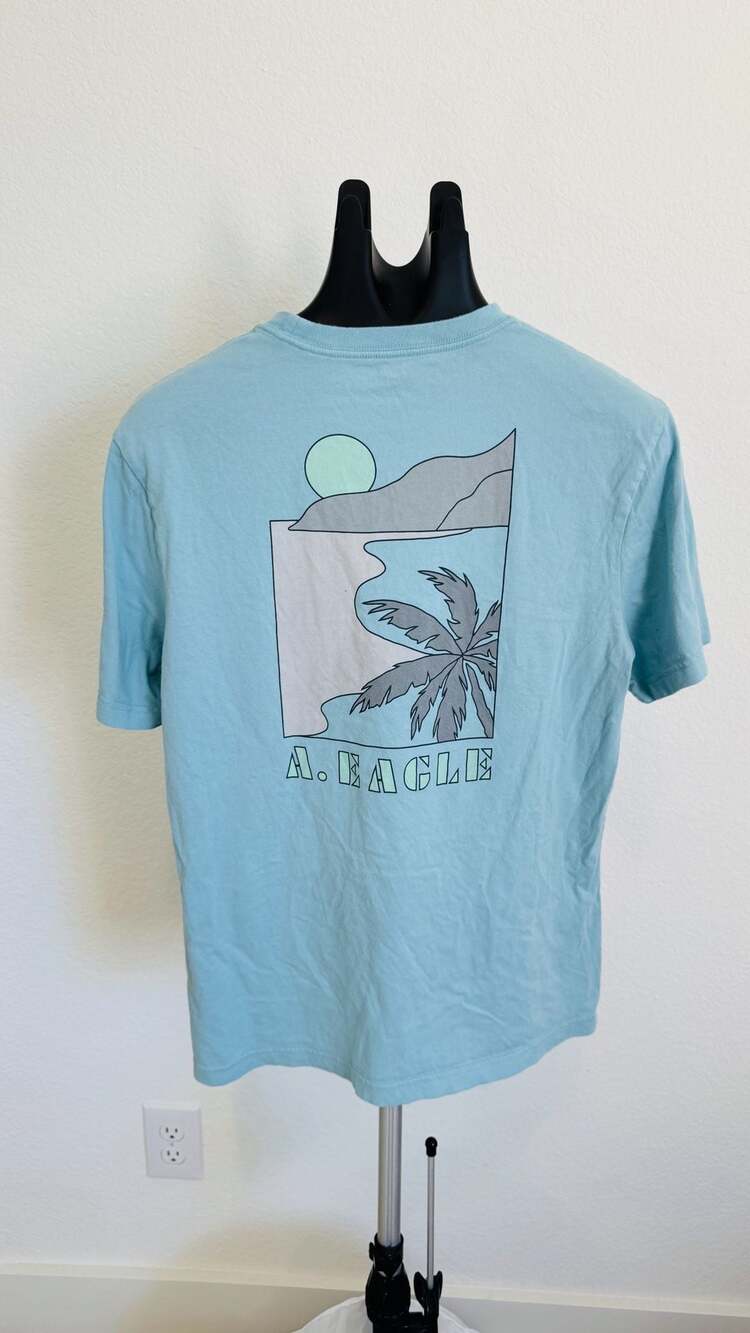 American Eagle Graphic T-Shirt Size M Blue Surf 1977 Short Sleeve